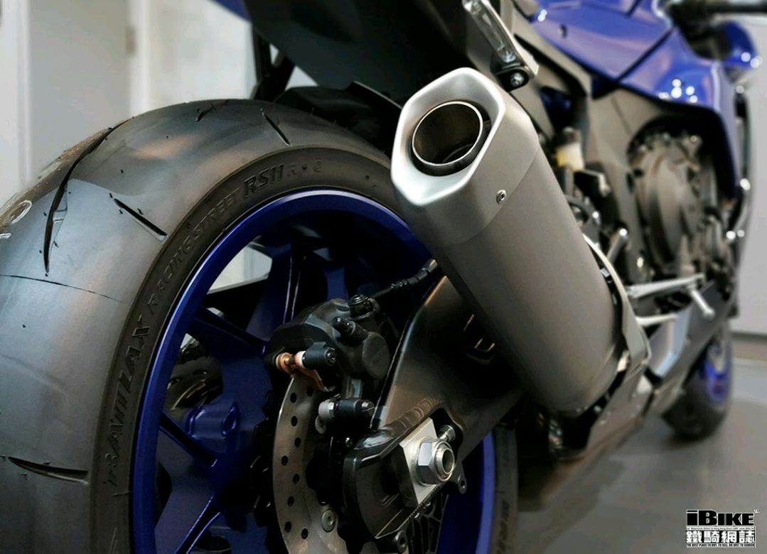十字曲轴王者,2022款雅马哈yzf-r1