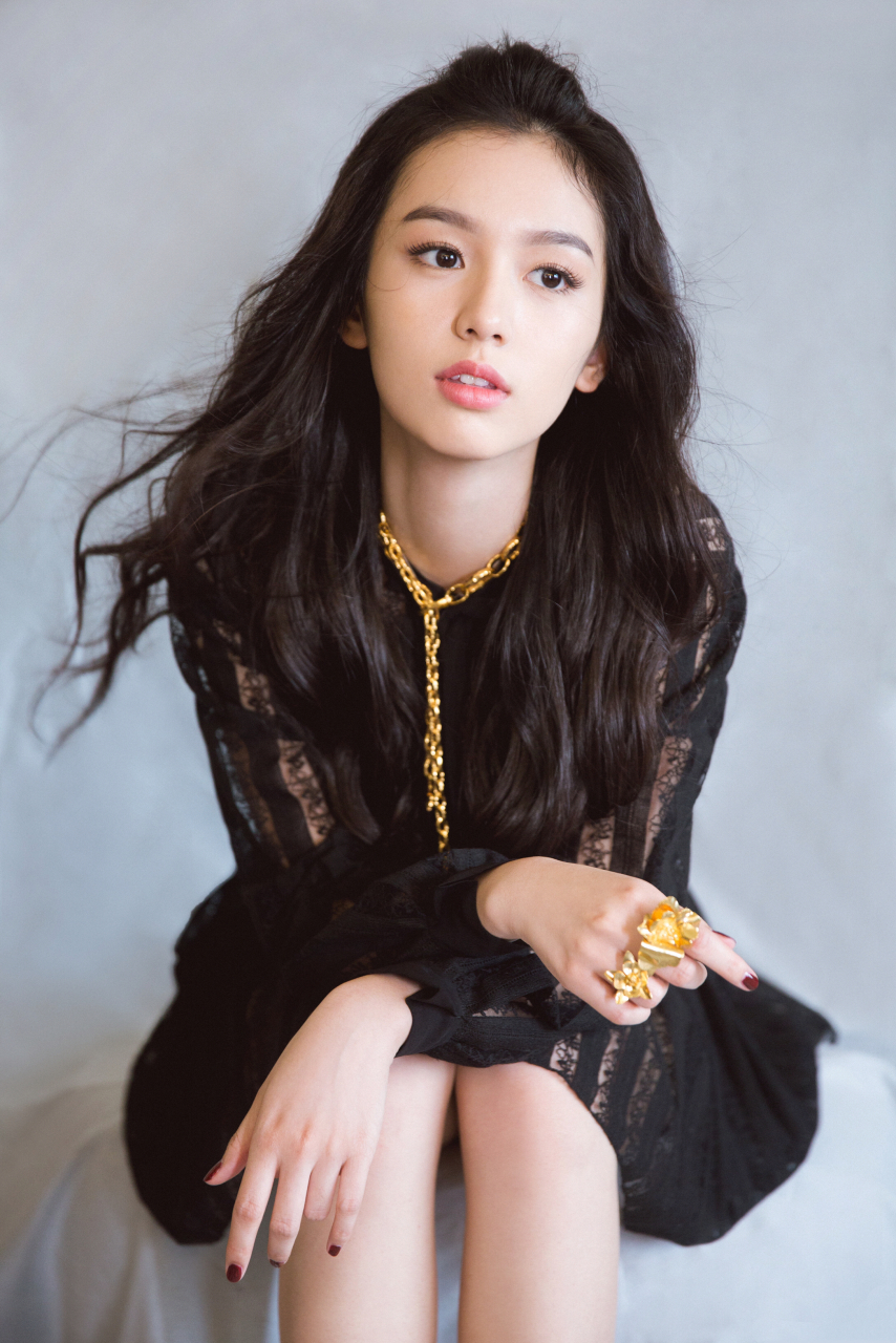 周也  美腿玉足合集