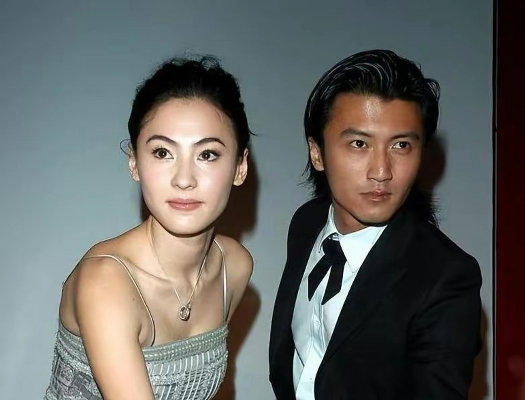 张柏芝,王菲, 她们两个谁更美, 我们只从外表看, 只有谢霆锋才会更懂