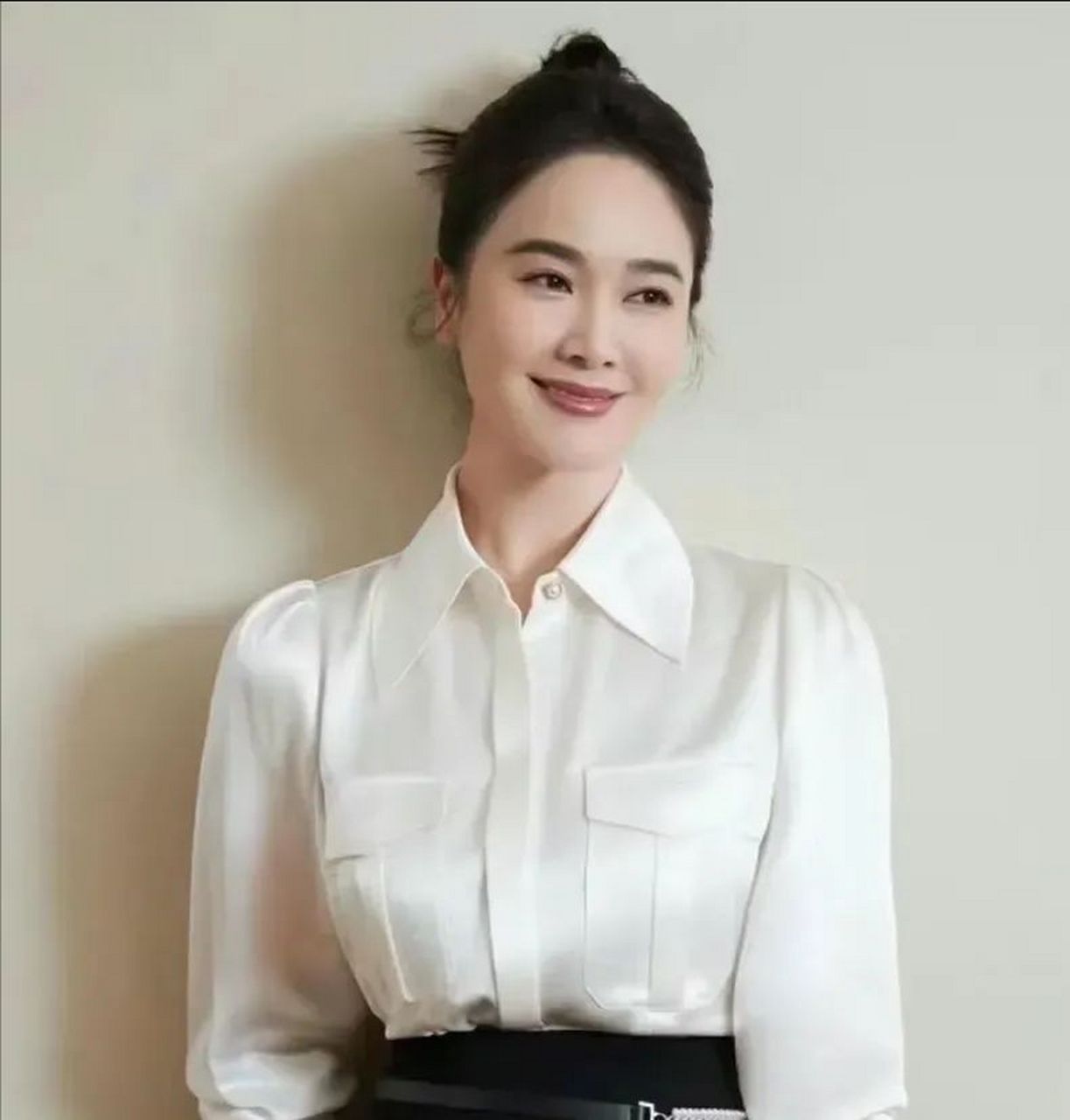 左小青和陈道明隐藏关系被曝光,怪不得跟富豪过不下去  都知道左小青