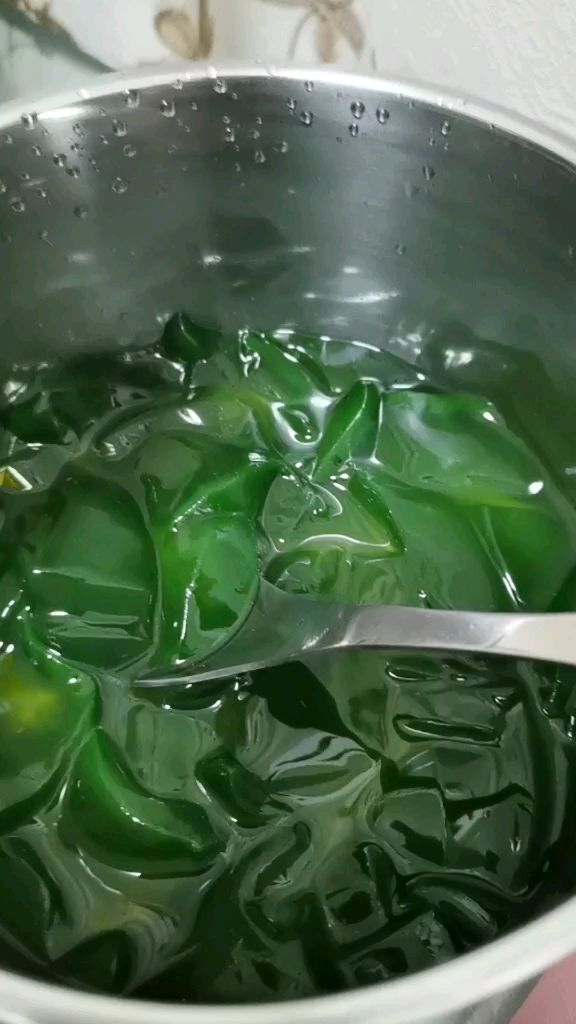 绿凉粉夏日标配