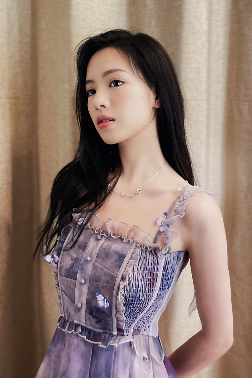 纯美女孩,演员熊玉婷