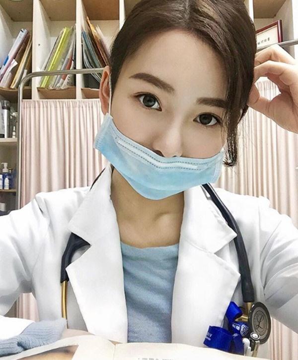 女医生照片漂亮 韩国图片