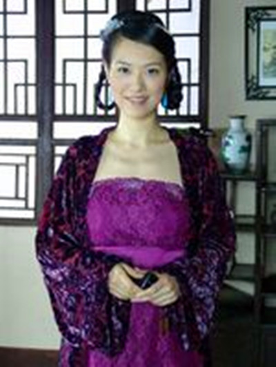 罗曼君