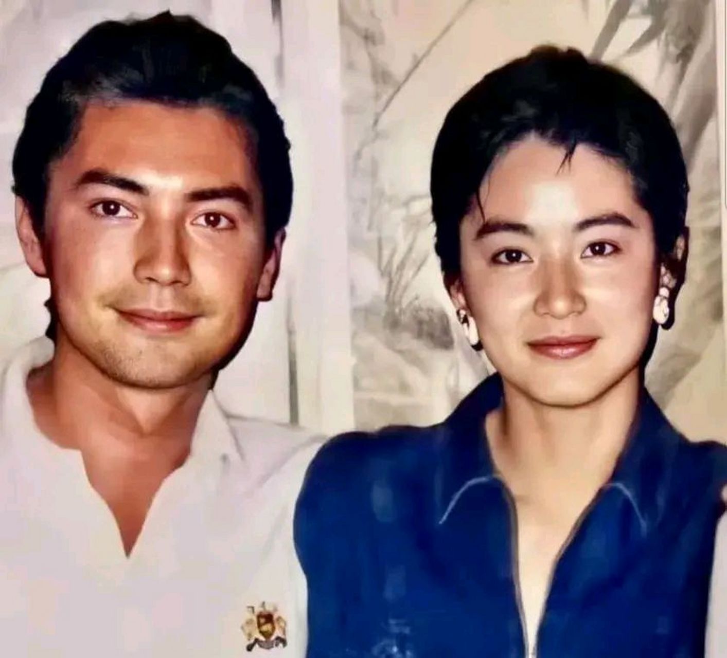 尊龙和林青霞年轻时罕见合影照片首次曝光,华人颜值最顶级骨相皮相