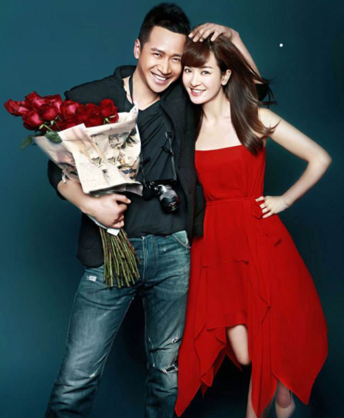 46岁何晟铭疑公布恋情!神秘美女拍了几张照片,一起去过星级酒店