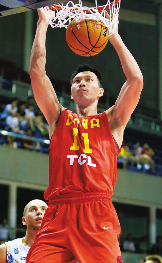 这无疑是对篮球球迷的一个小小打击,阿