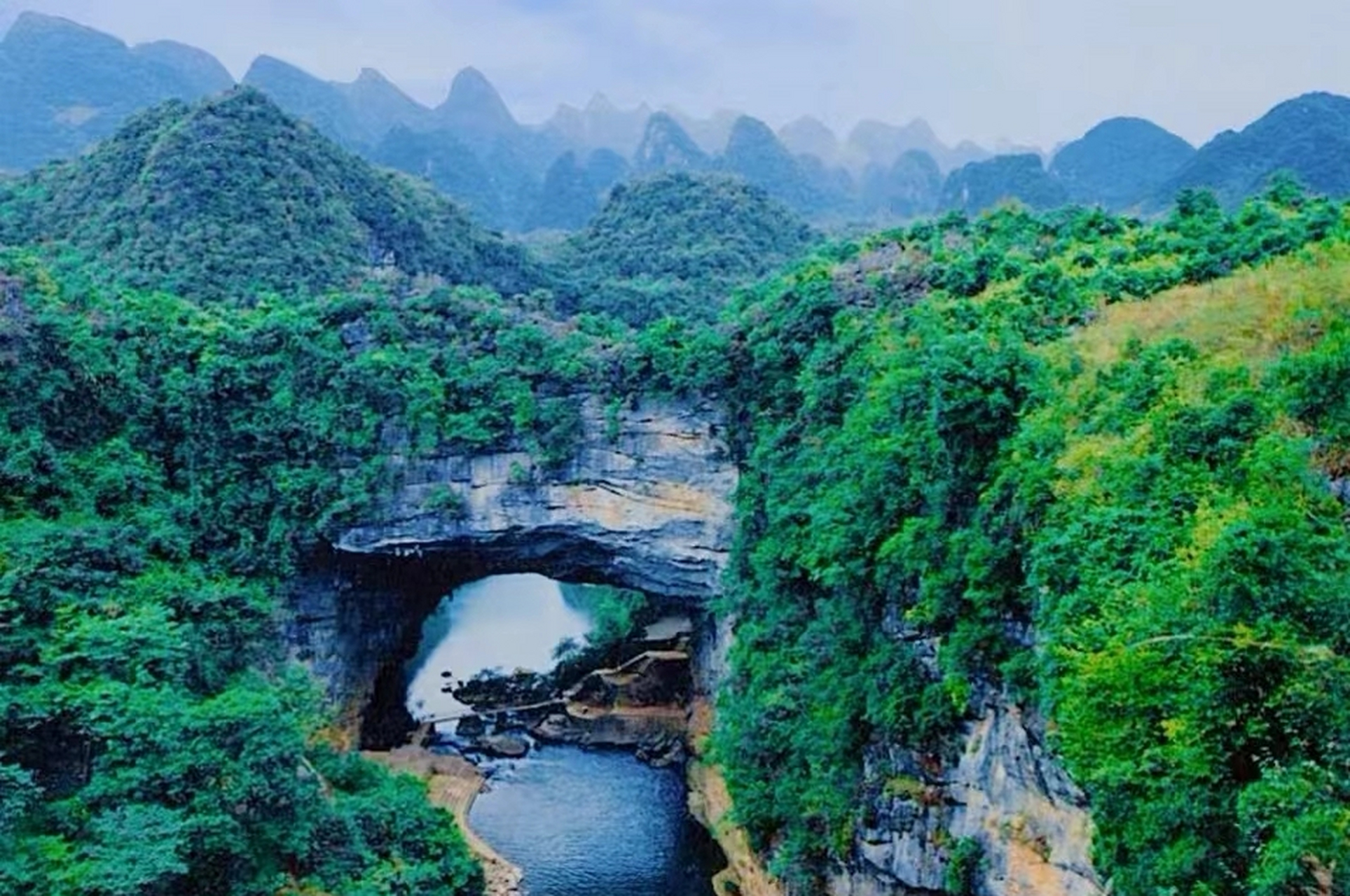 [广西柳州九龙洞]世外桃源 广西深山里的奇迹 小时候九龙洞是我们不敢