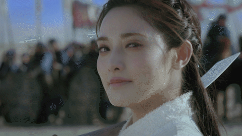 小枫死的场景看见一次难过一次.匪后妈就是匪后妈,真不是吹的.