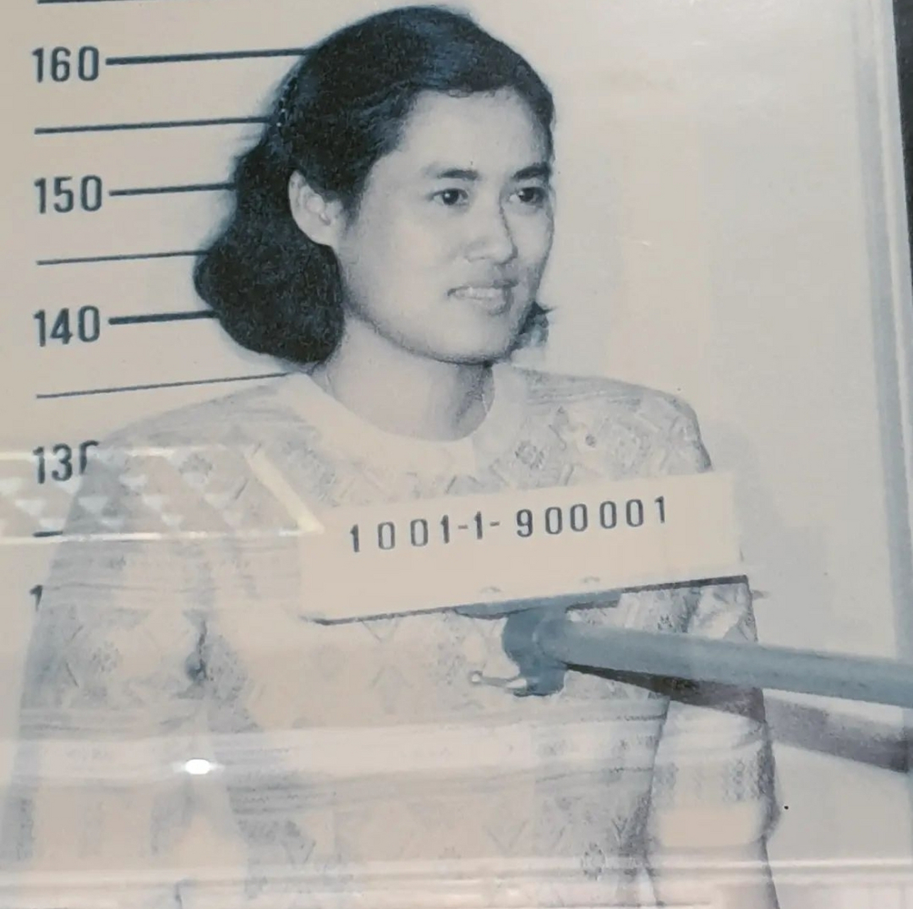 诗琳通公主年轻的时候模样还是很端庄的,这位公主有160,身材也算正常