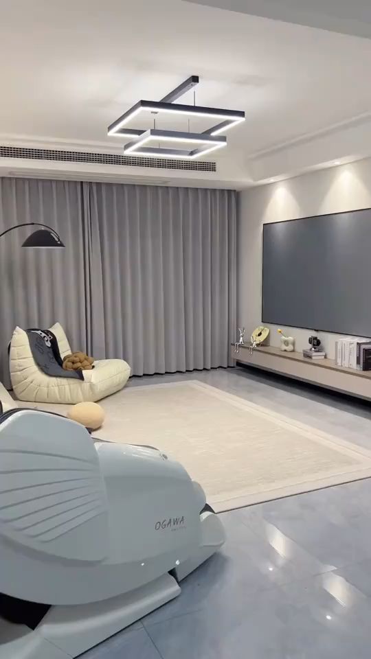 真心建议大家电视背景墙别做太复杂,(乳胶漆)或墙布 悬空电视柜 射灯