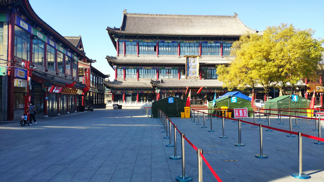 呼和浩特大召历史文化广场之月明楼的秘密