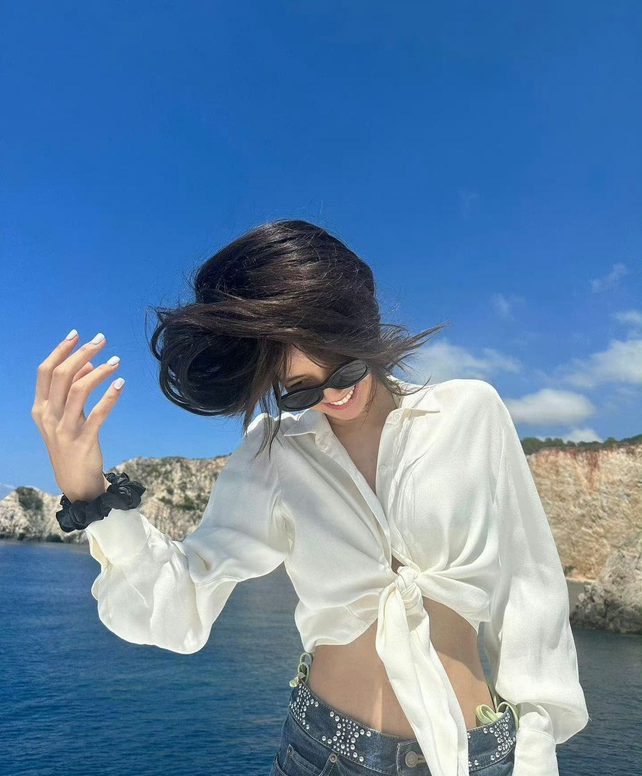 lisa大秀身材 穿泳装