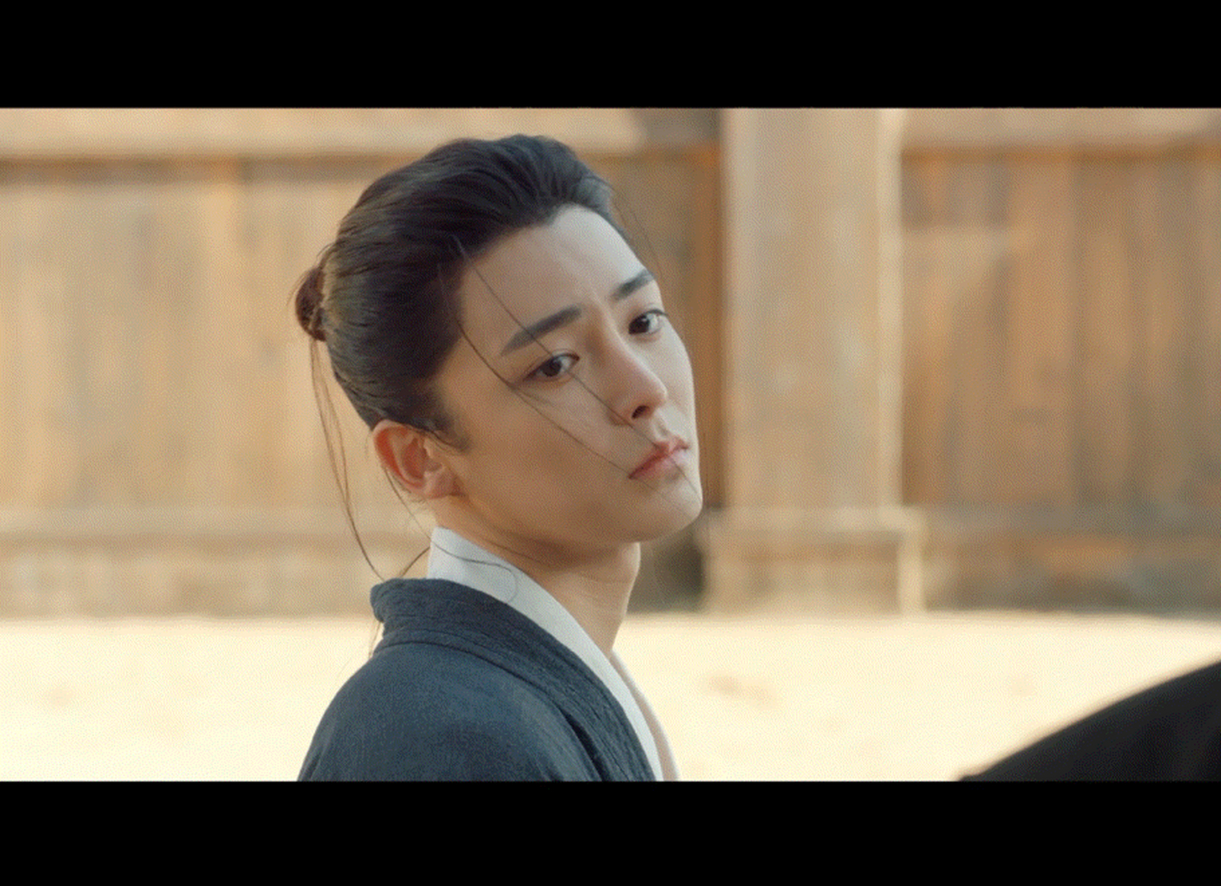 天选王也[嘻嘻][嘻嘻][嘻嘻]#异人之下# #侯明昊# #百家新收益