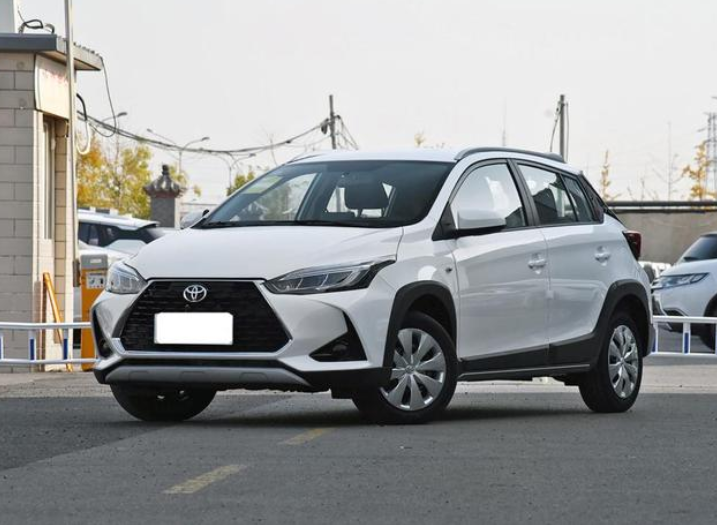 yaris l l致炫和大众 polo,车主最终选择yaris l l致炫,为什么