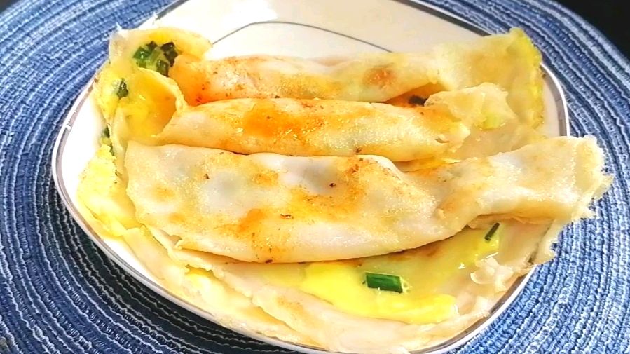 3勺面粉1个鸡蛋,也能做出美味的鸡蛋饼,比买的还香还好吃