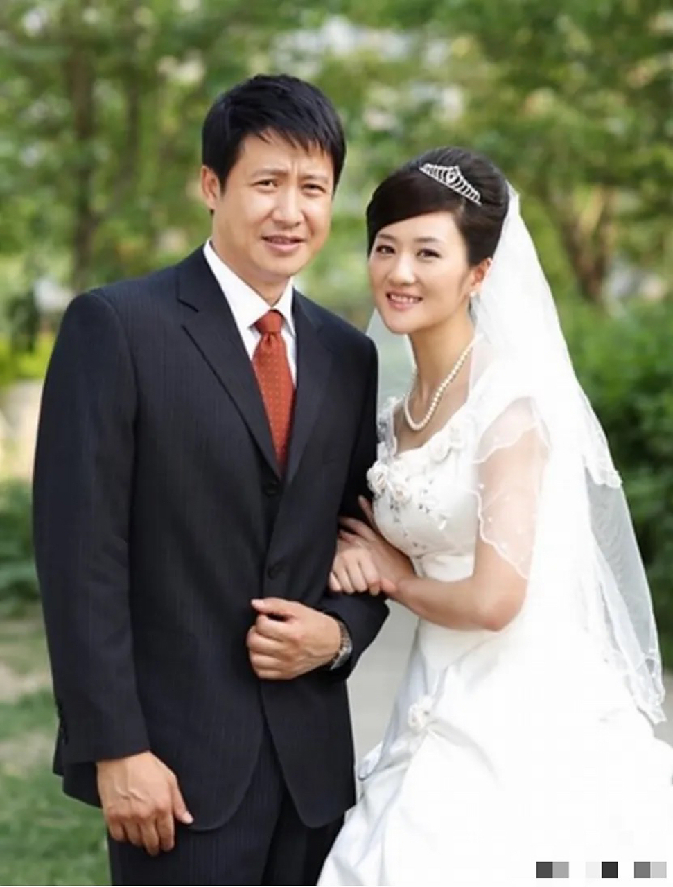 2004年,前妻嫌弃张国强没有本事赚钱,执意要和他离婚