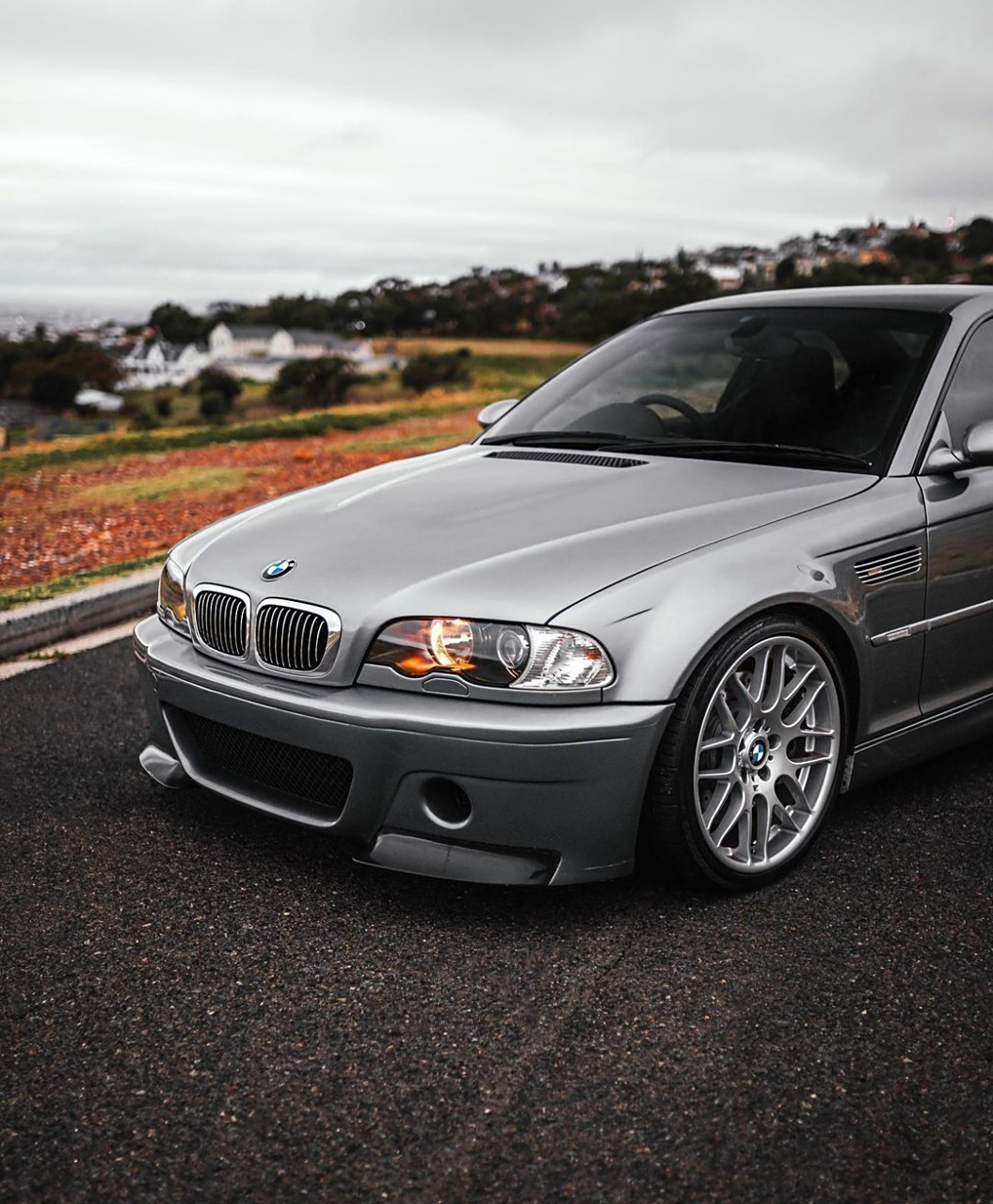 bmw m3 csl e46 越老越好看 气势依旧[赞同]