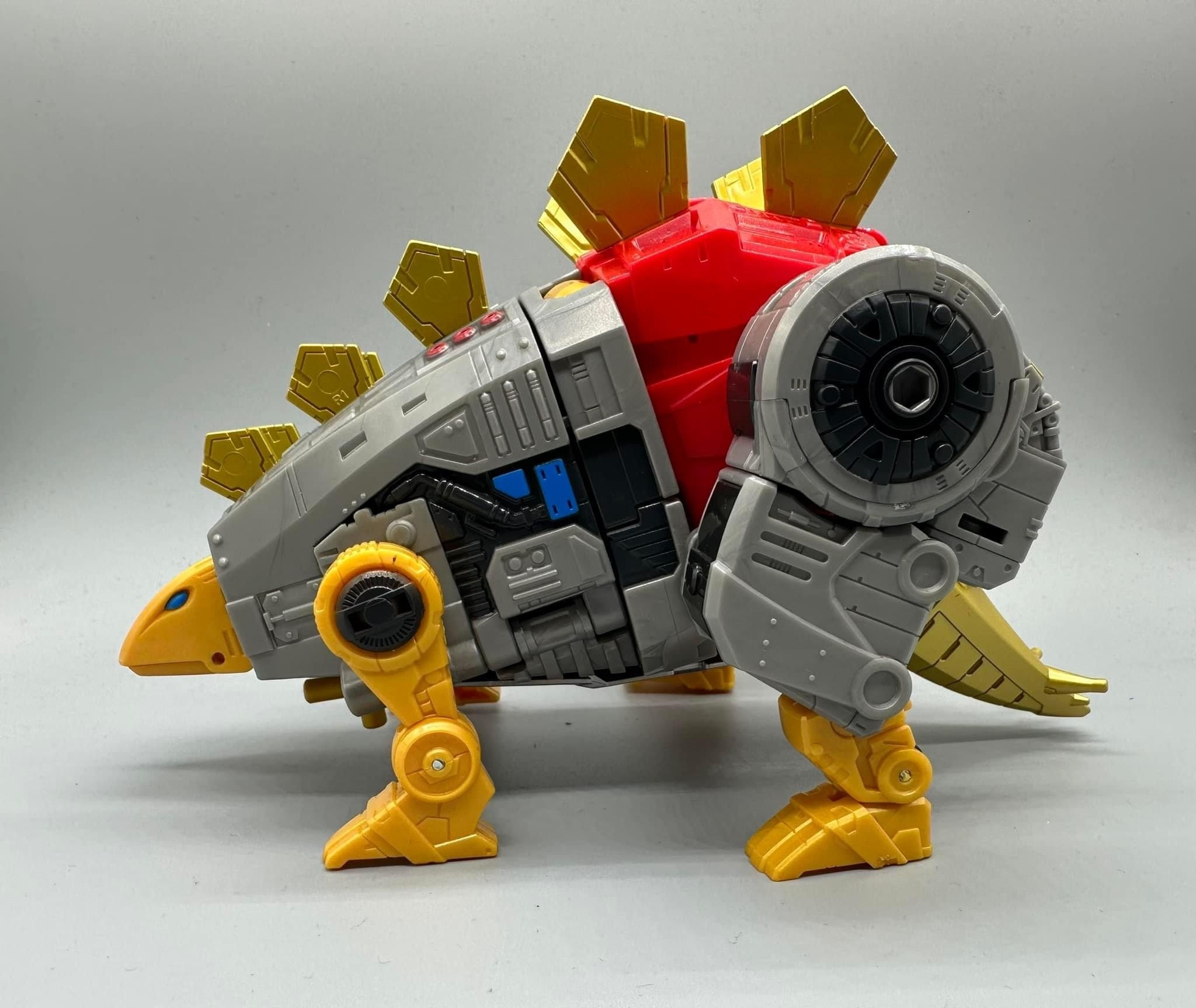 模型欣赏:变形金刚 工作室系列 ss86 领袖级 嚎叫