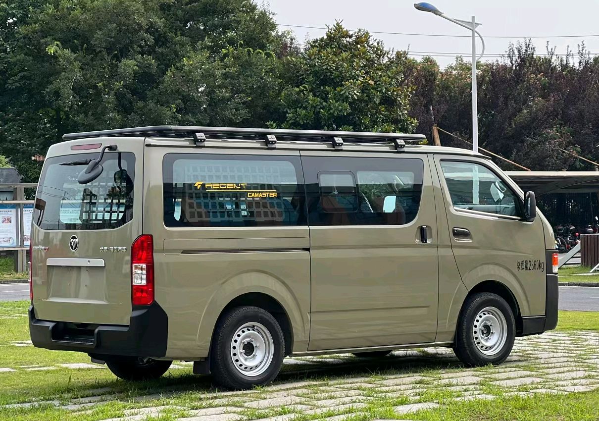 国产旅居车标杆!实拍福田风景g7,复古圆灯 三菱引擎 自动挡