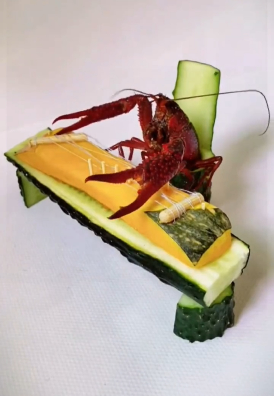 这是一只多才多艺的小龙虾#趣图搞笑