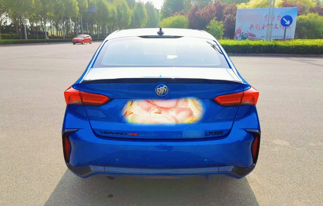 百事可乐蓝色威朗
