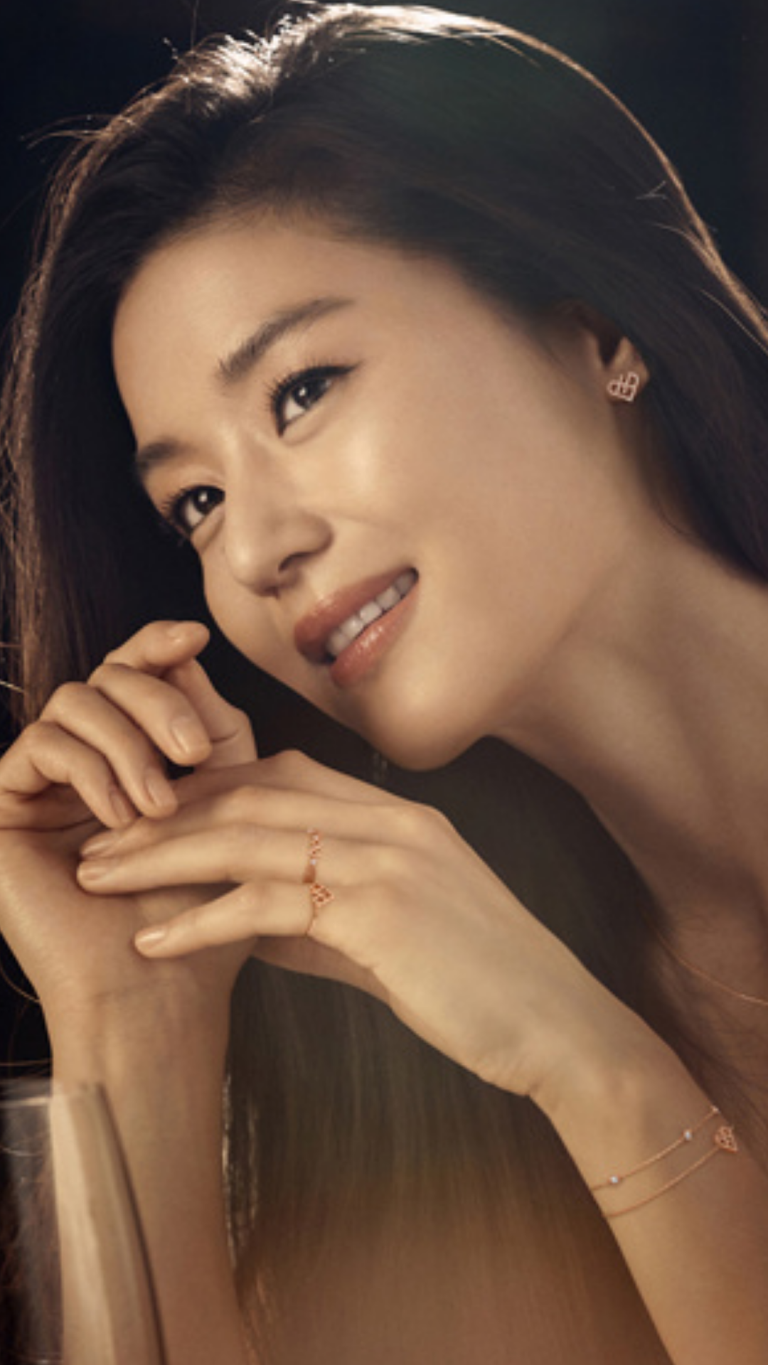 韩国女神全智贤写真,这颜值气质太美了,你觉得怎么样