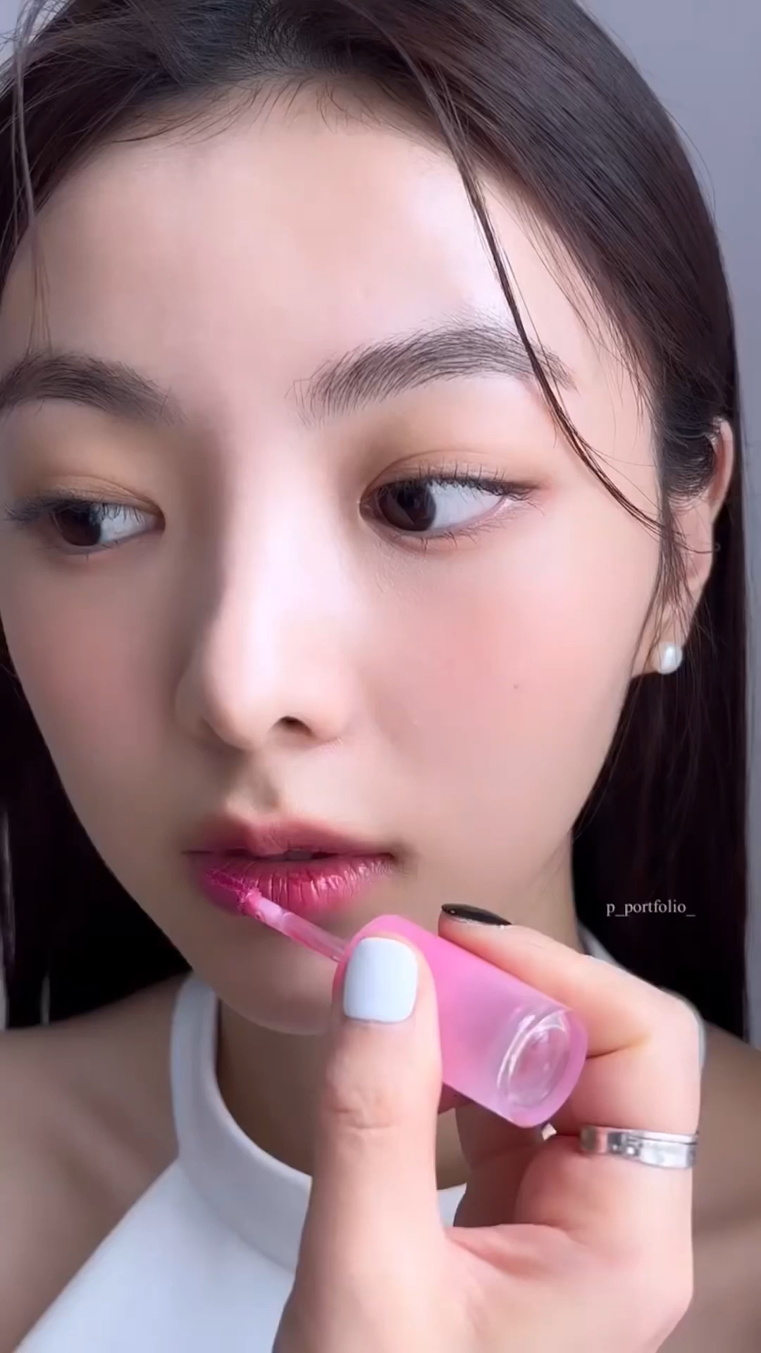 小姐姐眼睛好大啊