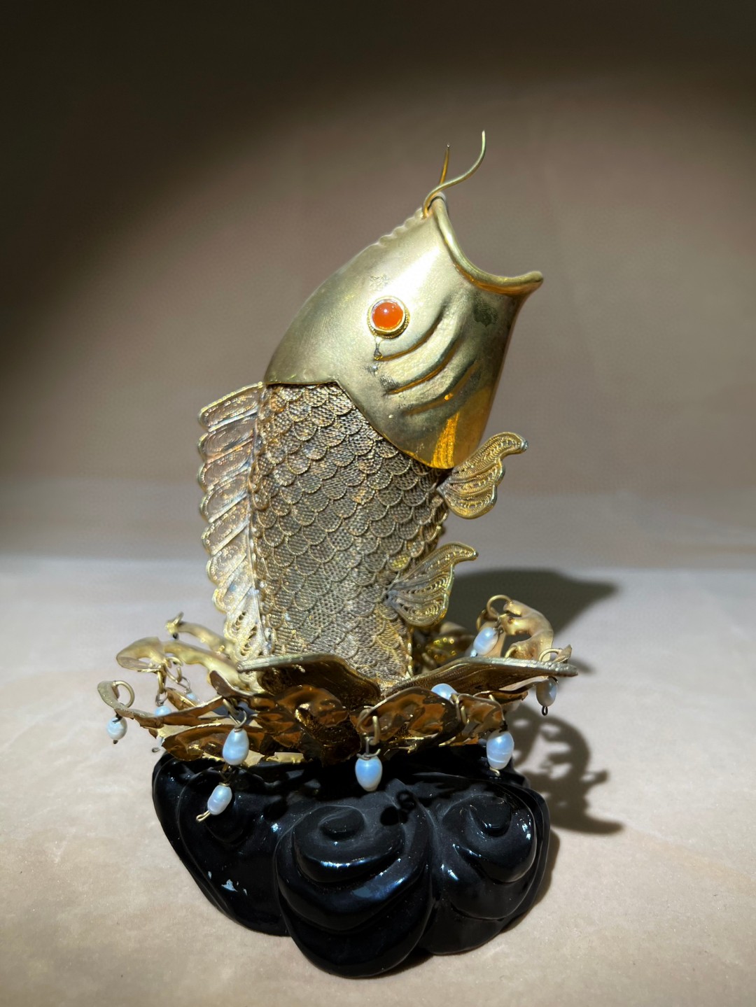 晚清 银镀金花丝镶嵌「年年有余」摆件