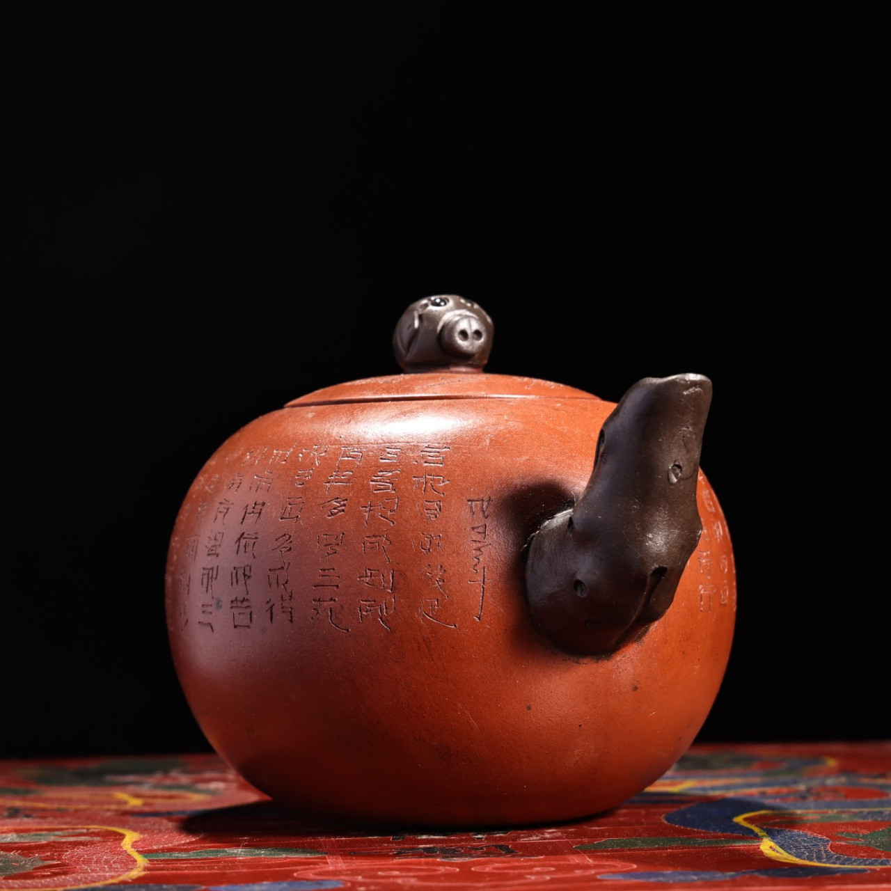 旧藏收清代宫廷御藏紫砂壶茶具一套 工艺精湛   造型独特精美 盒尺寸