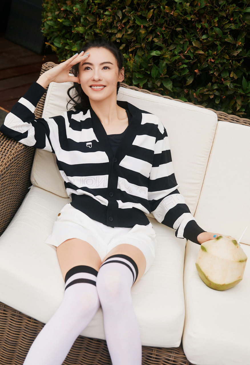 张柏芝# 不老女神,性感妩媚的"人间尤物"