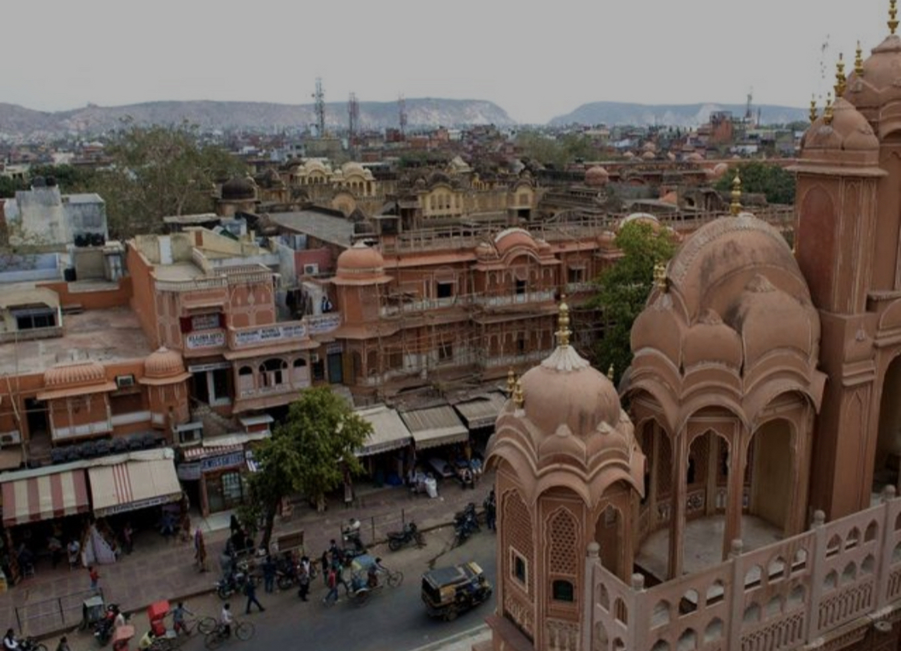 印度第二大国有银行巴罗达银行,自 4 月以来就俄罗斯石油价格以七国