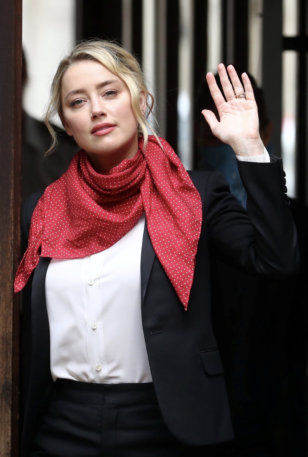 艾梅柏·希尔德(amber heard)伦敦最新街拍照