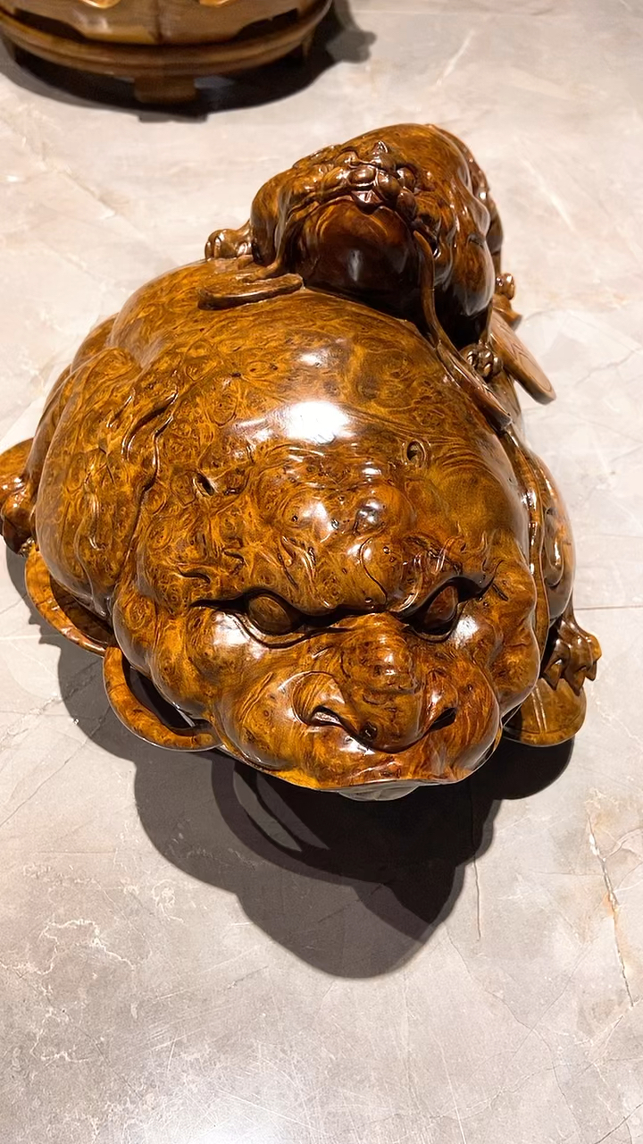 金丝楠木瘤疤金蟾,招财进宝