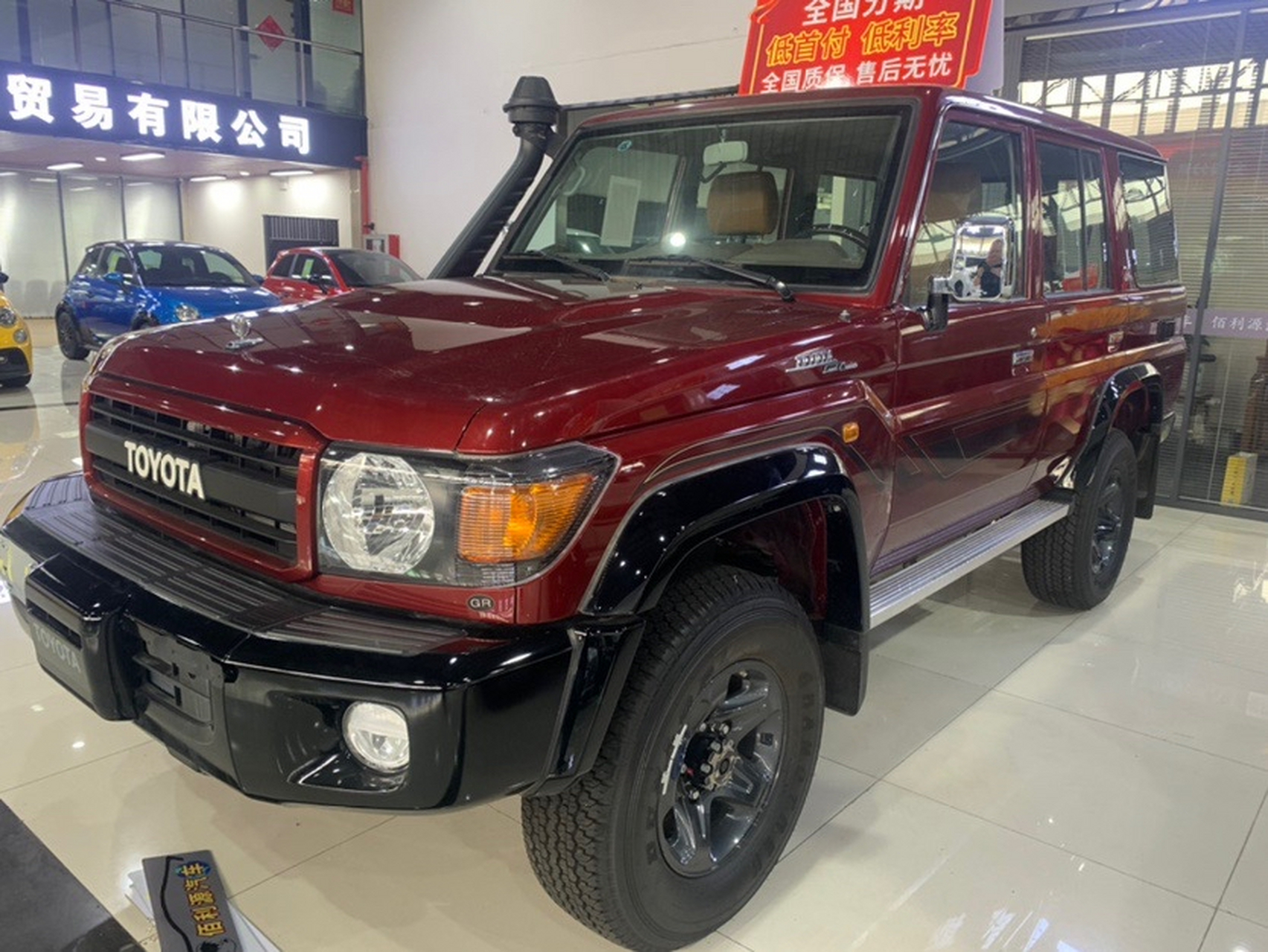 平行进口丰田酷路泽lc76汽油70周年纪念版