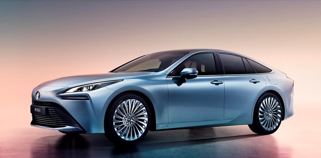 无油无电的纯太阳能"天津号"正式亮相,在阴雨天行驶50公里