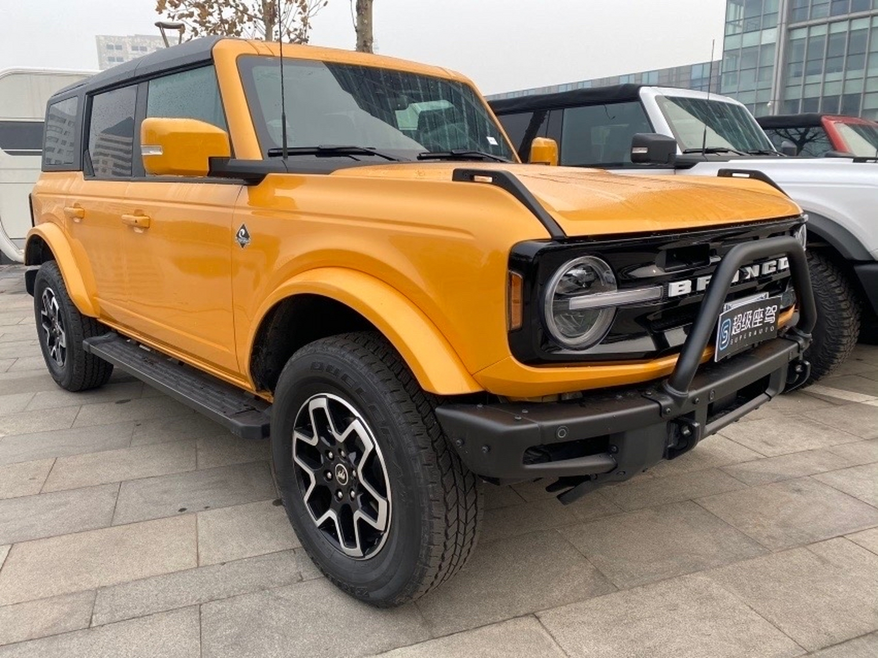 防弹福特烈马3.0猛禽版