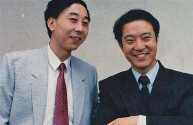 离开冯巩的牛群:58岁妻离子散,64岁跳水昏倒,古稀穷日显落寞