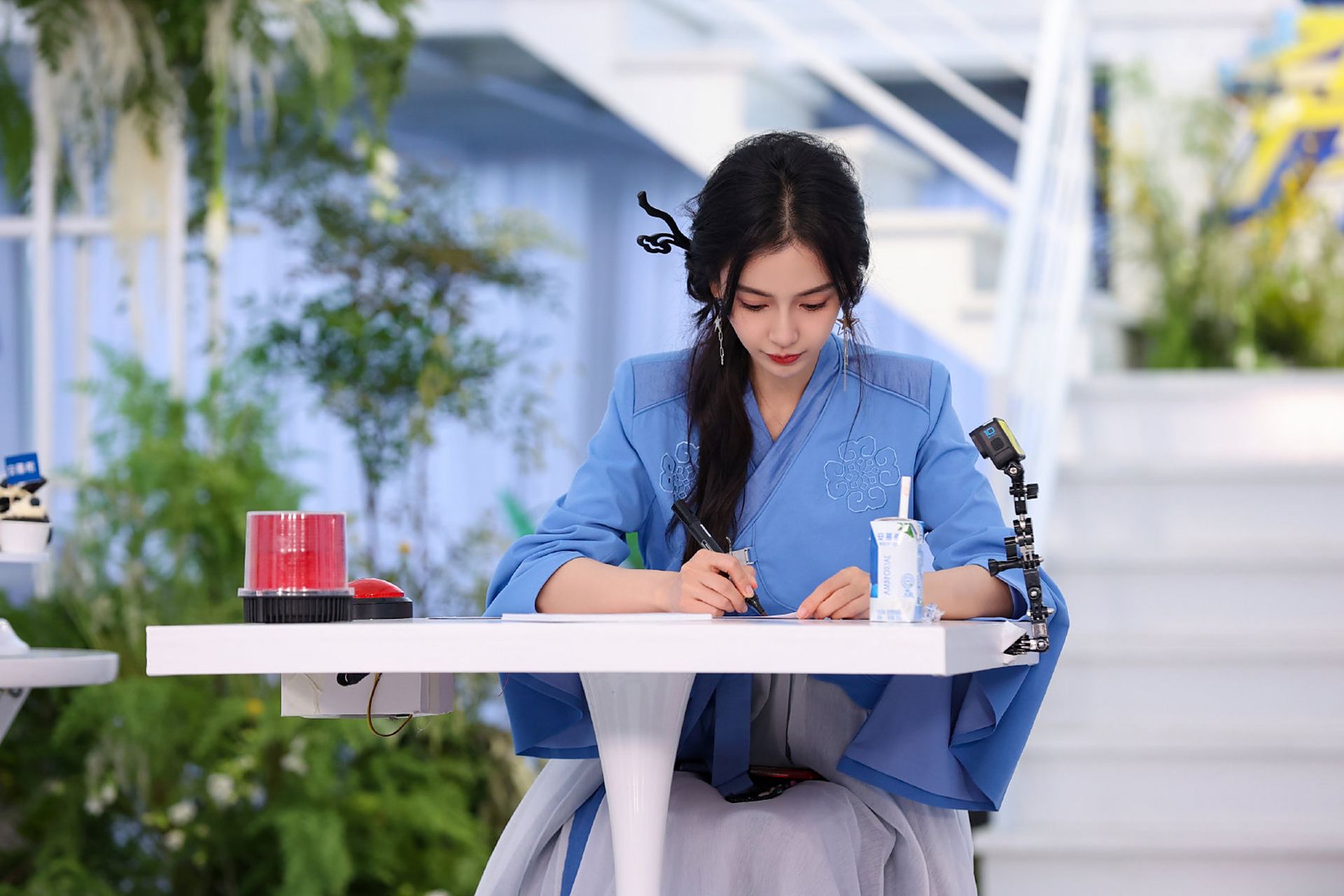 angelababy杨颖高清壁纸头像(十四)[小红花]