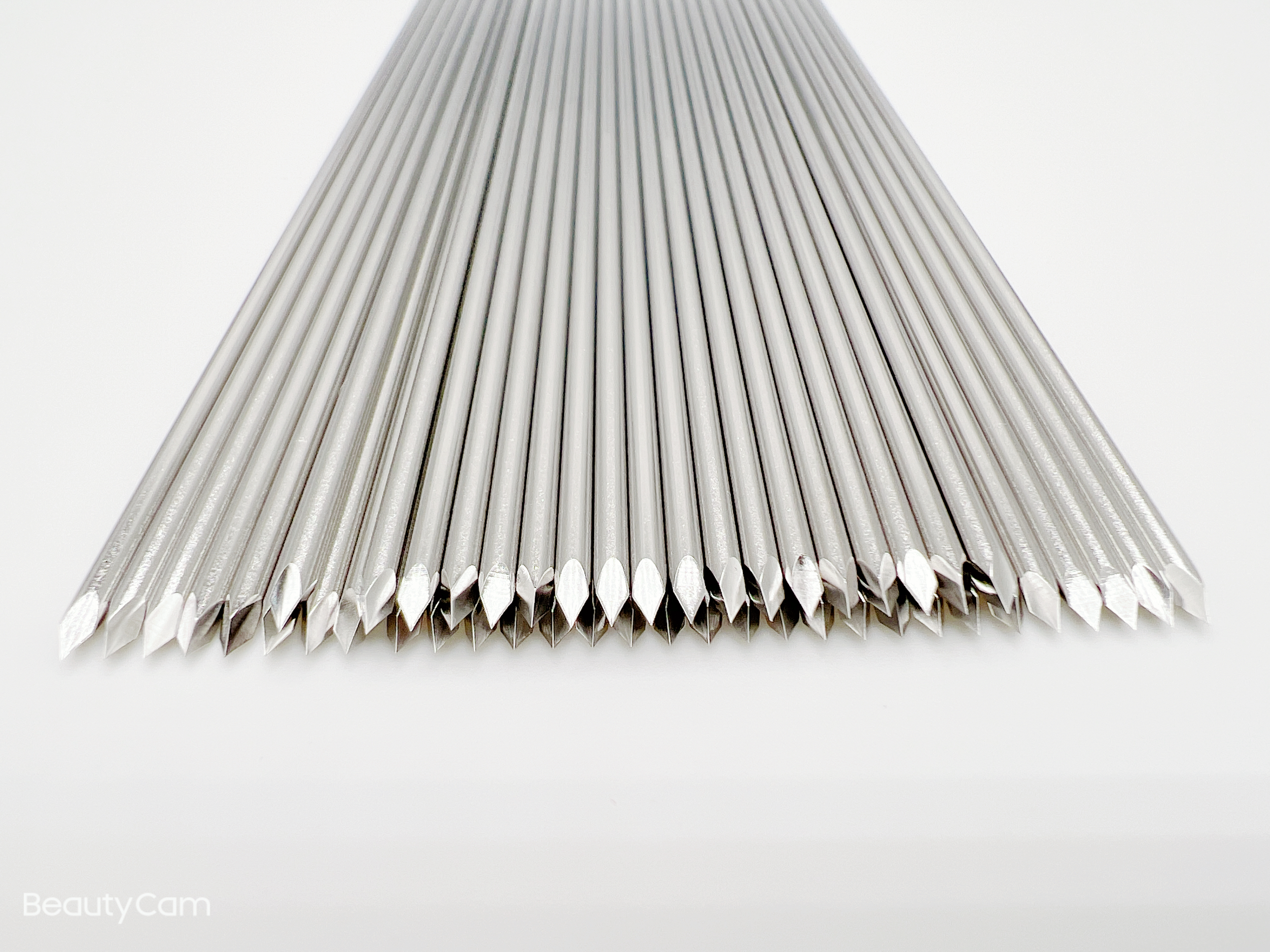 金属骨针,骨牵引针,克氏针,钛合金骨牵引针,钛合金克氏针