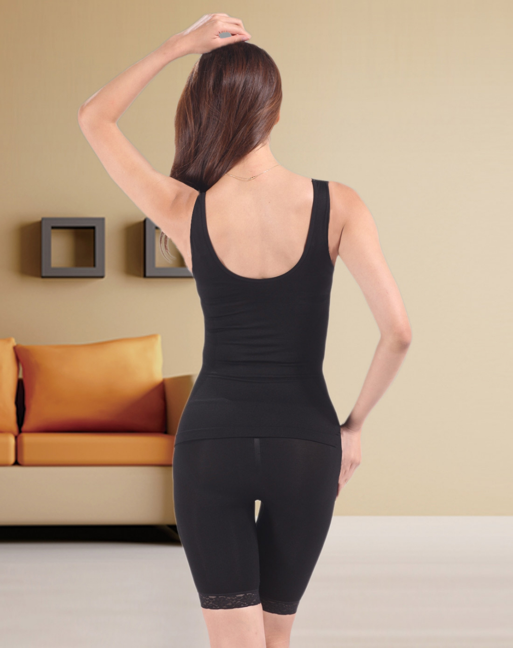 那些买过最没用的东西#  当年为了减肥而买的塑身衣,绝对是这辈子踩