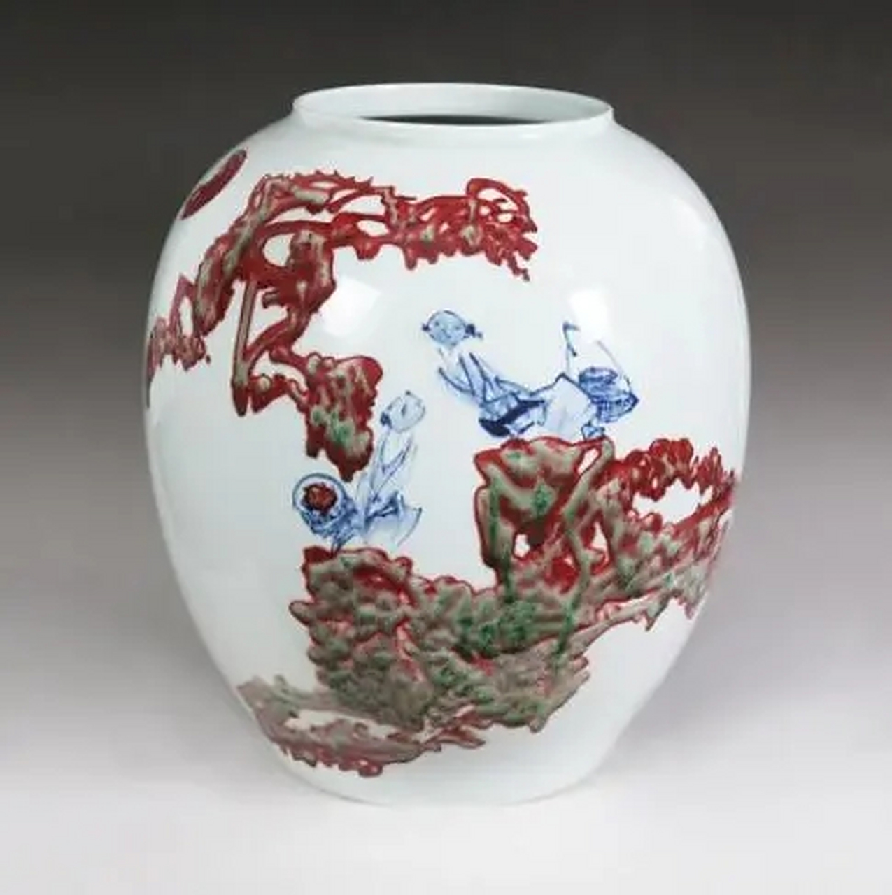 邱含,1961年7月生,江西临川人.