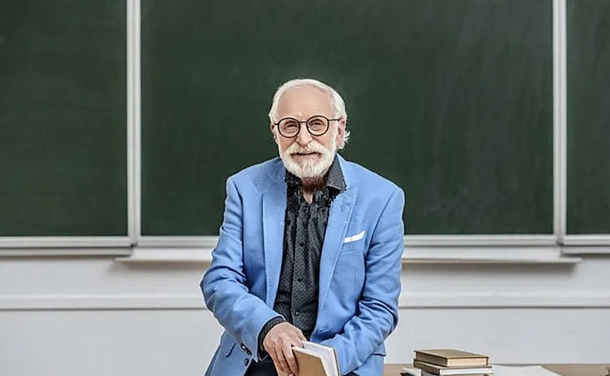 美国哈佛大学教授查普曼,在解读中国的神话故事时说:中国人有一个可能