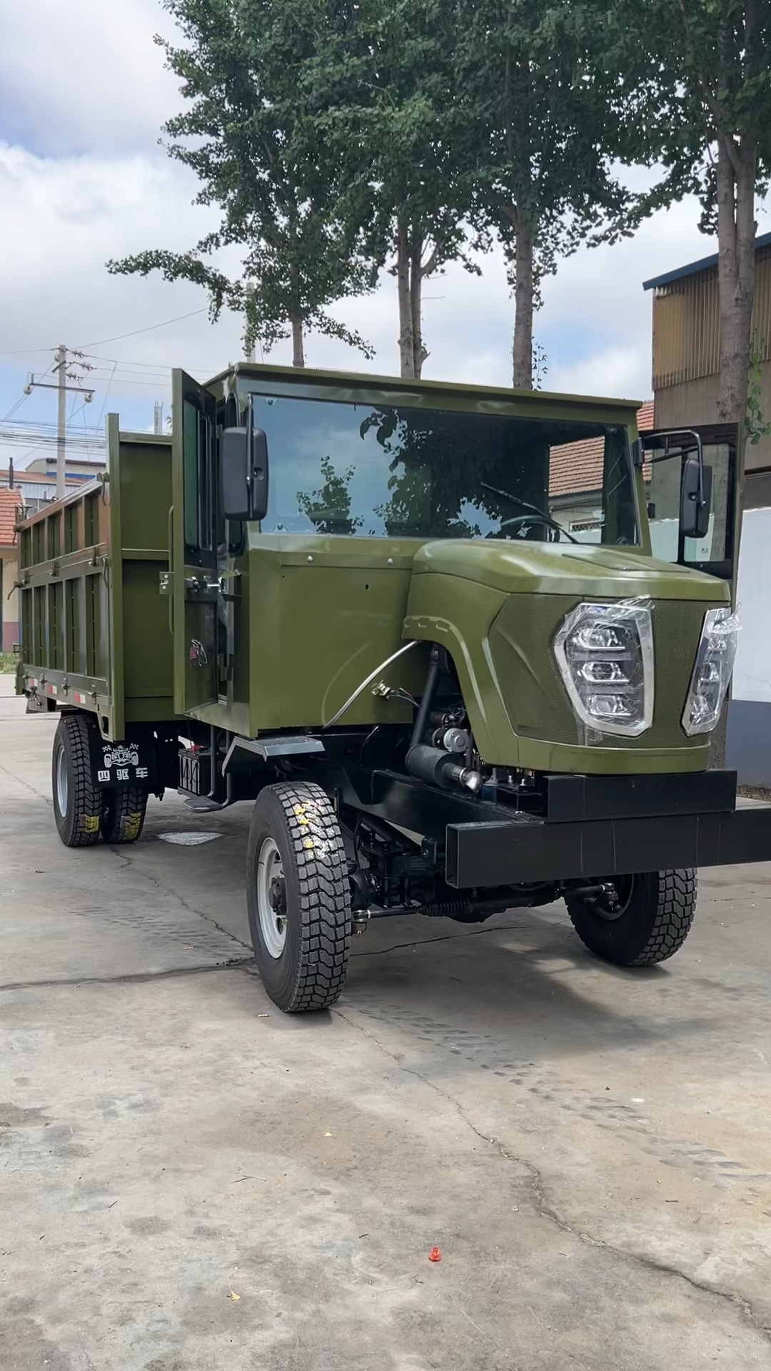 和序四驱四不像农用车全新四驱工程车崎岖山路爬坡王四驱拖拉机-度小