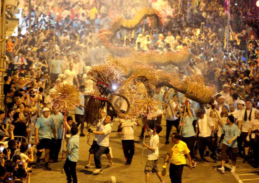 今年中秋不一般,5个生肖要"躲月",分别是哪5个生肖?怎么躲?