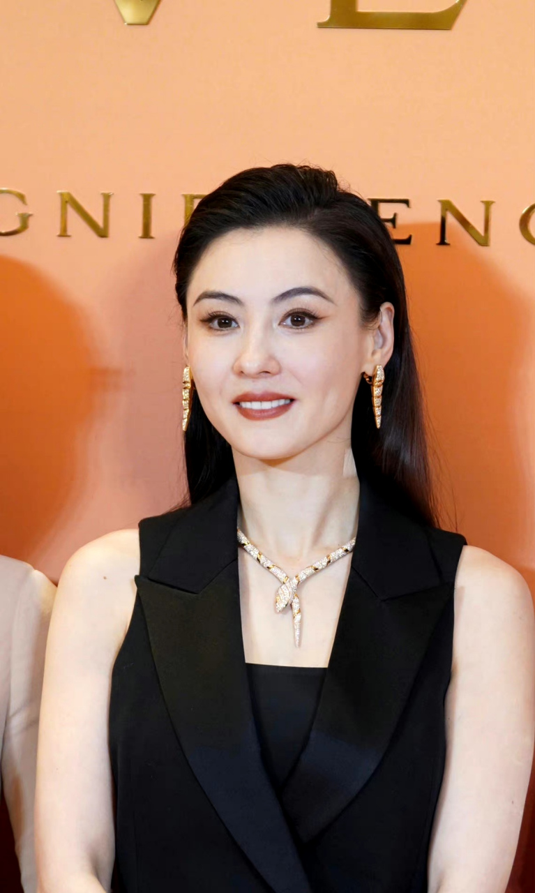 张柏芝生图状态,你觉得怎么样?