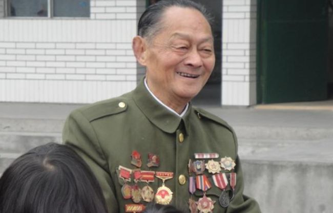 九次特等功,超级兵王张英才,四百万解放军只他一人