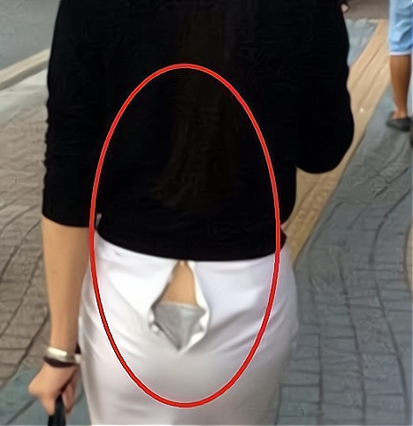 妹子,你的裙子破了没有感觉漏风吗,别人看见也太尴尬了