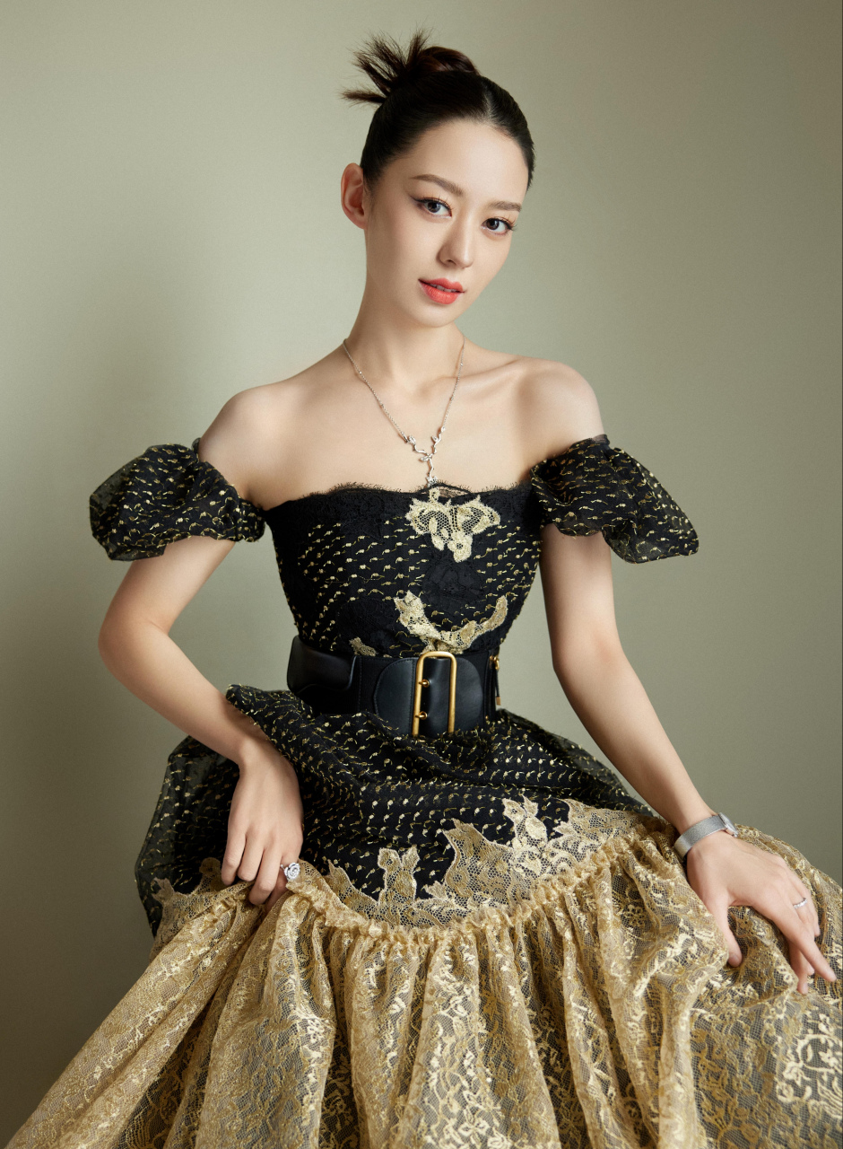吉娜·爱丽丝和郎朗,天造地设的一对好夫妻,女主太美了!