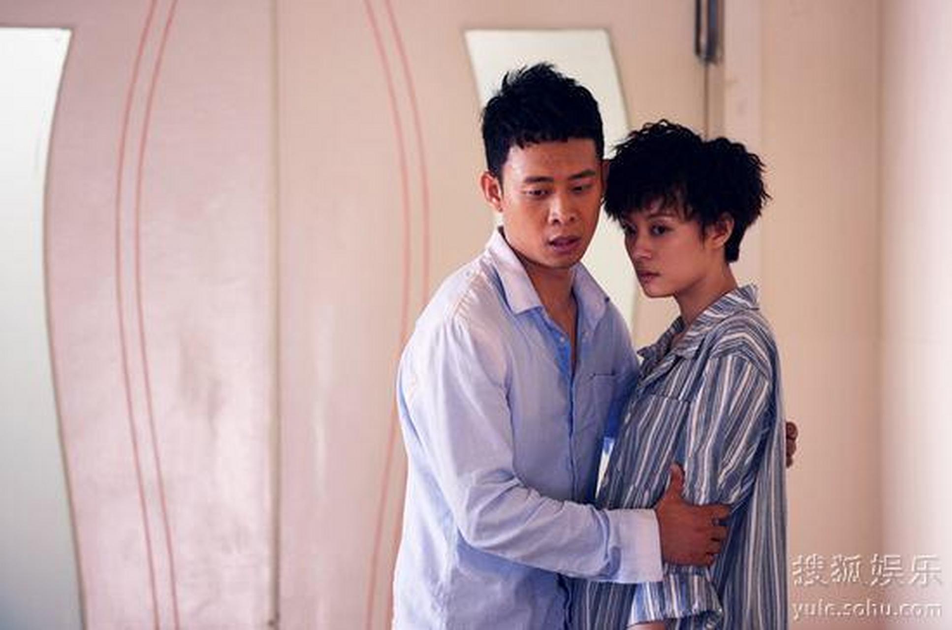 张译和孙俪一起合作拍戏《辣妈正传》,两个人在剧中饰演的是夫妻的